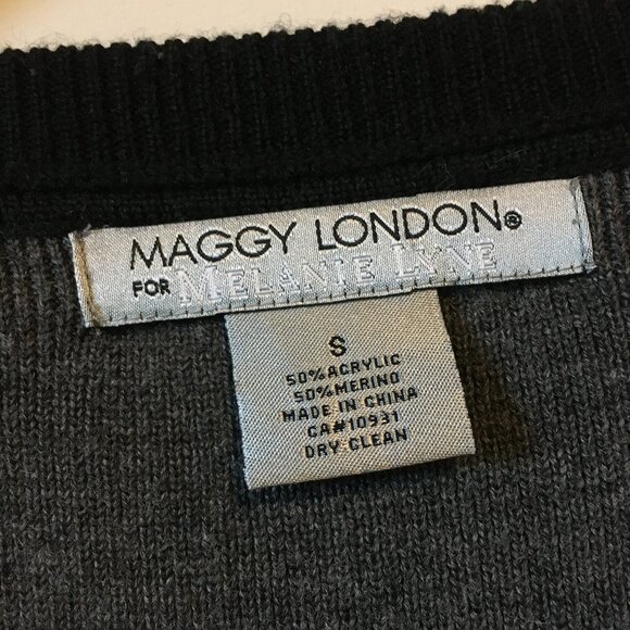 Maggy London Two Tone Merino Wool Colourblock Sweater 3/4 Sleeve Dress - Picture 6 of 13